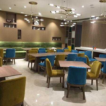 Echarm Hotel Zhengzhou High Tech Zone ภายนอก รูปภาพ