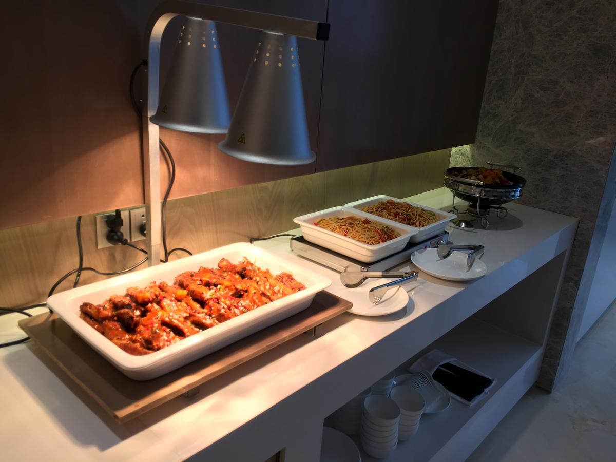 Echarm Hotel Zhengzhou High Tech Zone ภายนอก รูปภาพ