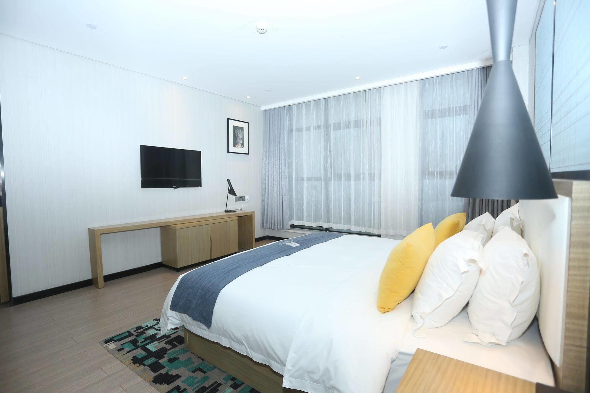 Echarm Hotel Zhengzhou High Tech Zone ภายนอก รูปภาพ