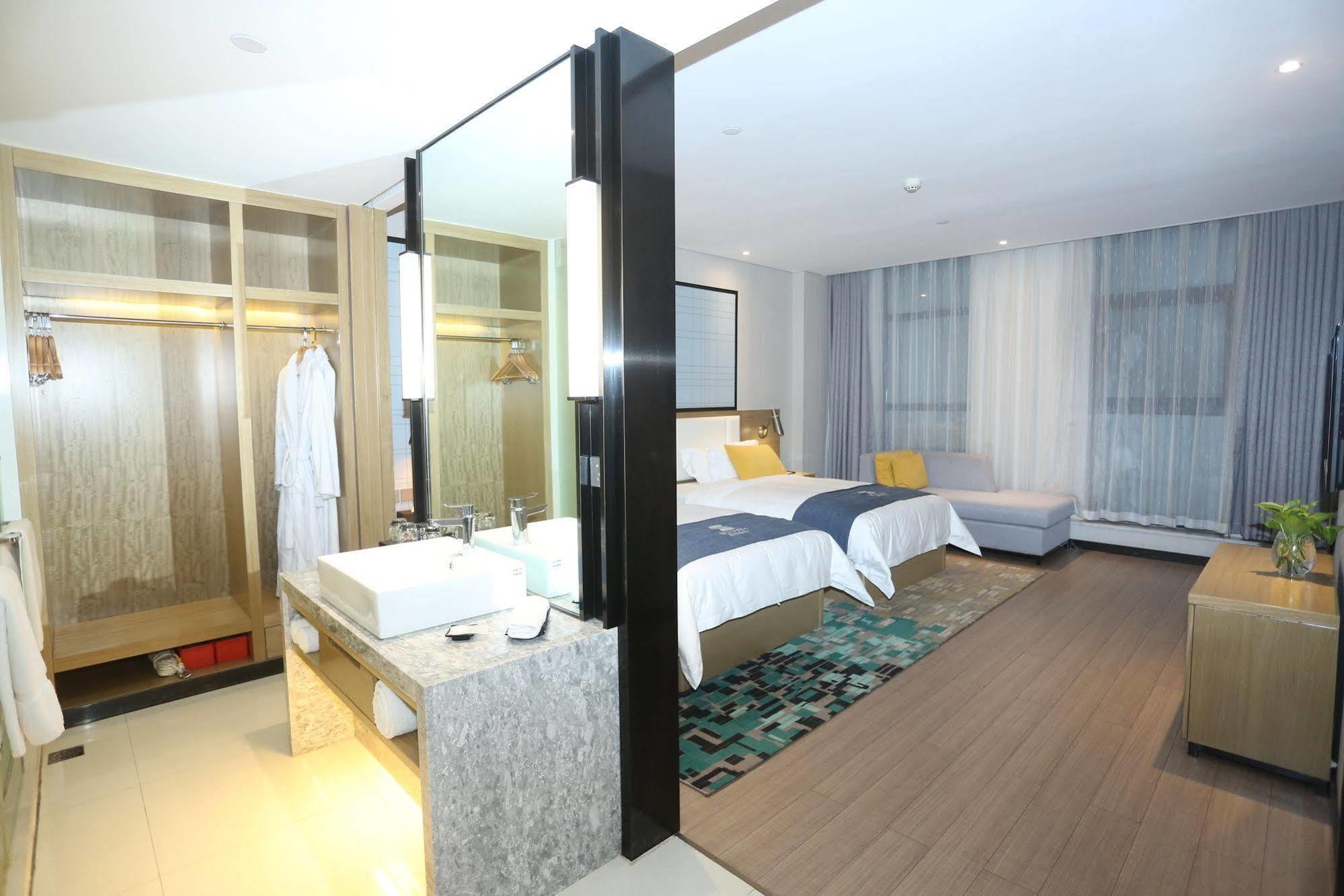 Echarm Hotel Zhengzhou High Tech Zone ภายนอก รูปภาพ