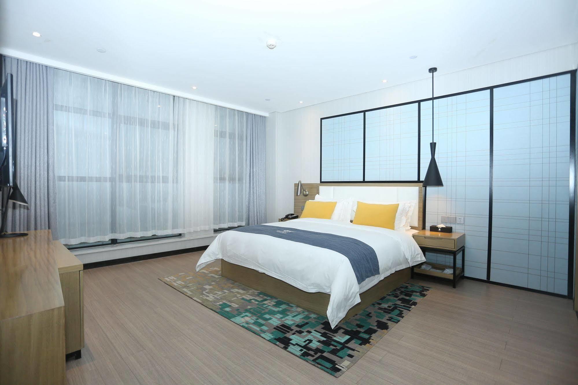 Echarm Hotel Zhengzhou High Tech Zone ภายนอก รูปภาพ